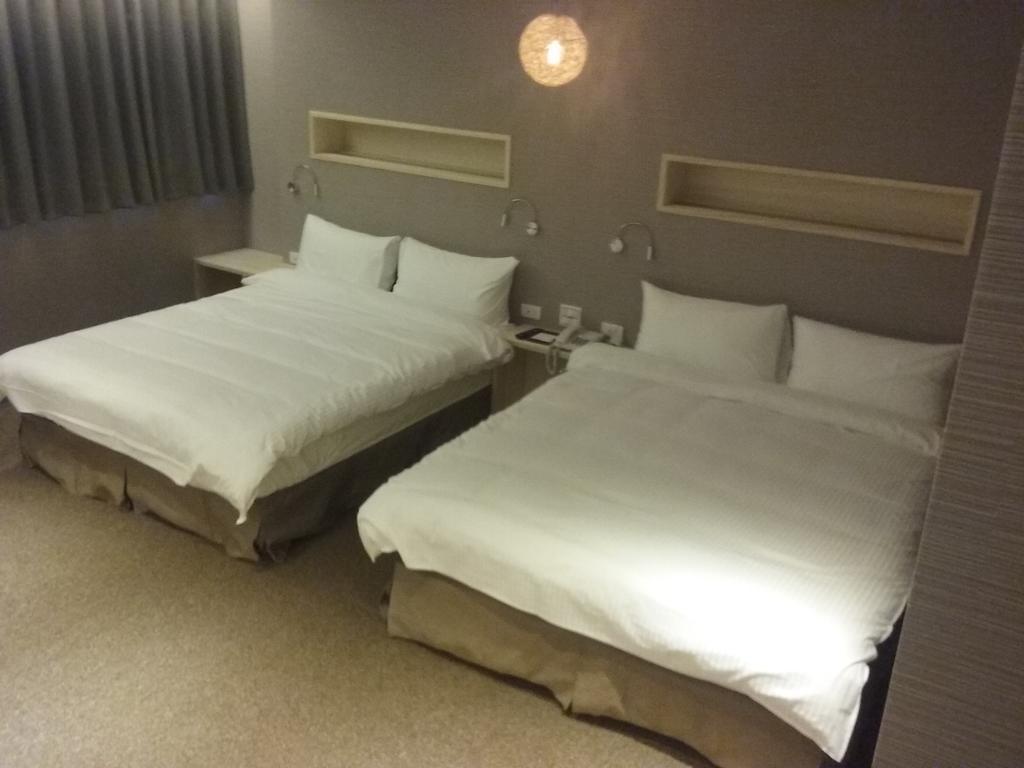 Bayman Hotel Тайпей Екстериор снимка